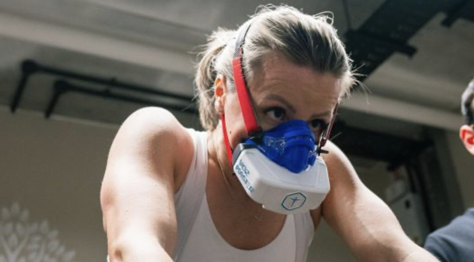 Client undergoing VO2 Max fitness testing at Karma Health clinic